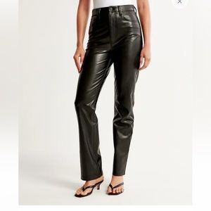 Abercrombie & Fitch The '90s Straight Ultra High Rise Vegan Leather Pants